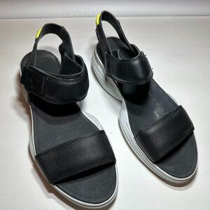 Sorel Womens Black Sandal, white sole